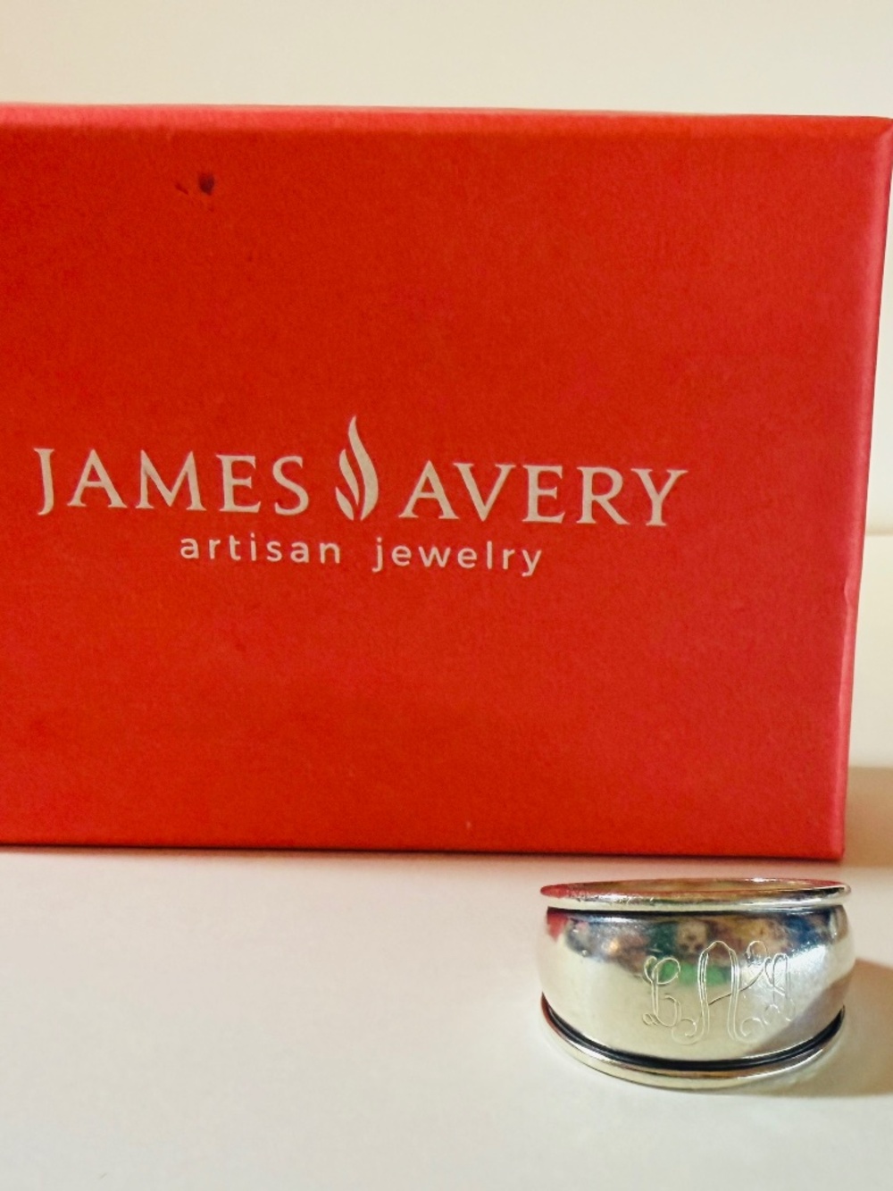 James Avery Retired Sterling Silver Dome Tapered Ring